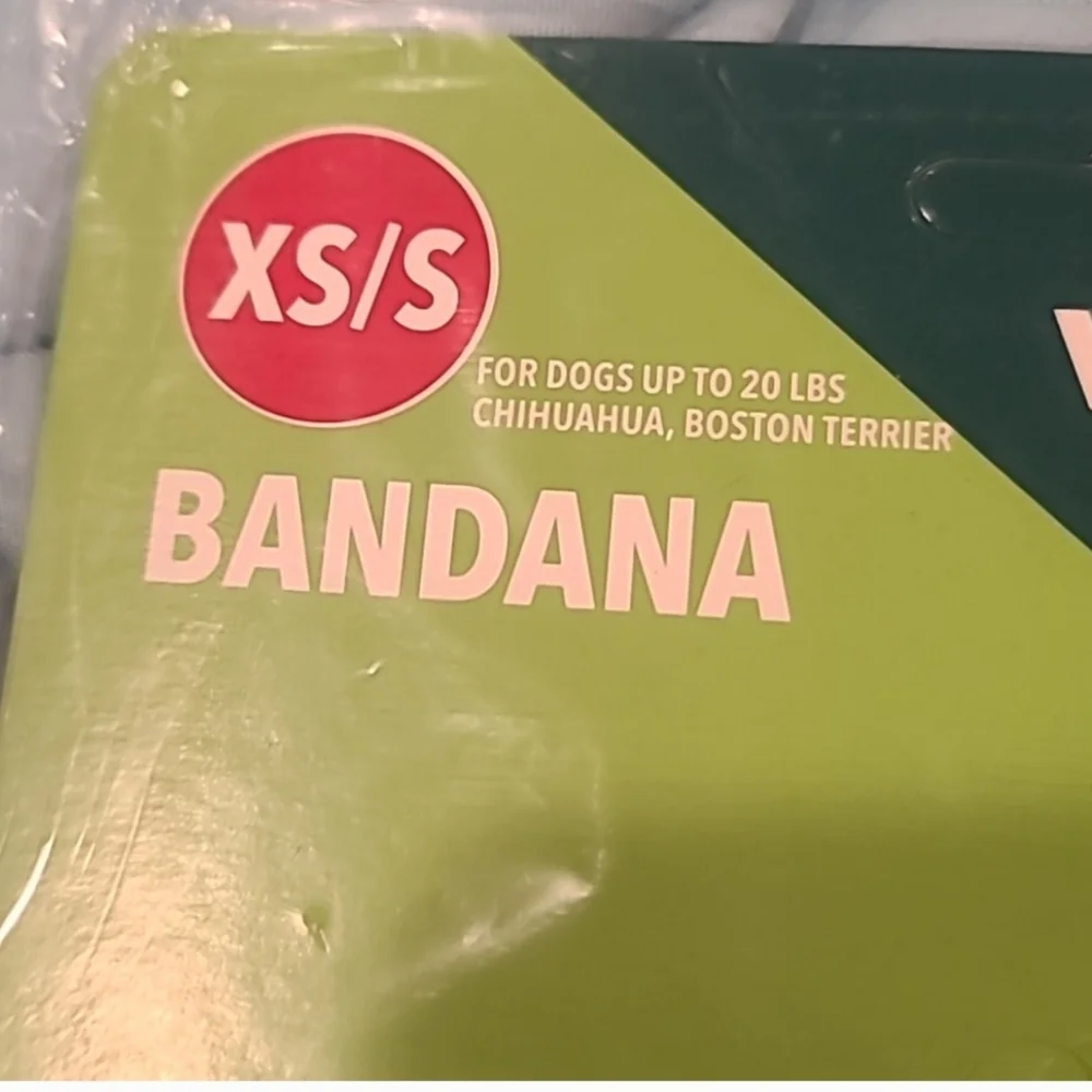 ❤️10/$10 New Cute Stylish Gray Dog Bandana with Floral Bow Tie